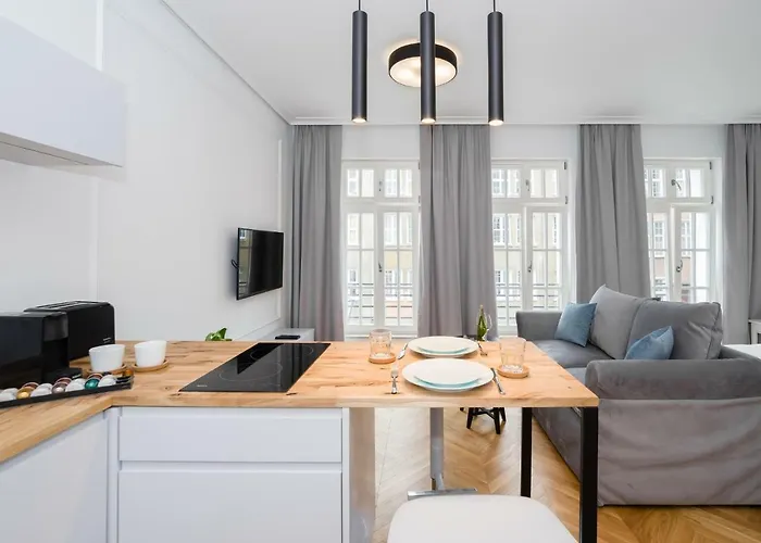 Old Town Ul. Sw. Ducha 68 * Gdansk